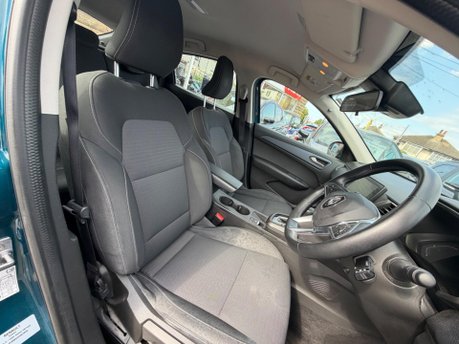 Renault Arkana ICONIC E-TECH 7