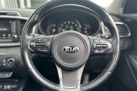 Kia Sorento 2.2 CRDi KX-4 SUV 5dr Diesel Auto AWD Euro 6 (197 bhp) 24
