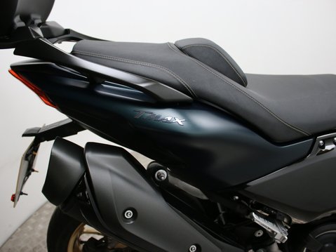 Yamaha Tmax Tech Max TMAX TECH MAX (XP560D) 25
