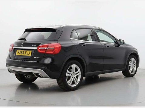 Mercedes-Benz GLA 2.1 GLA 200 Sport Premium CDi 4Matic Auto 4WD 5dr 11