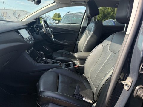 Vauxhall Grandland X 1.6 Turbo D BlueInjection Elite Nav SUV 5dr Diesel Auto Euro 6 (s/s) (120 p 10