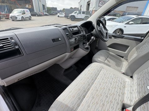 Volkswagen Transporter LWB T5.1 Campervan, day van, pop top, Full service history 17