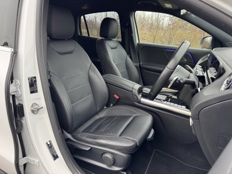 Mercedes-Benz GLA Class GLA 250e Exclusive Edition Premium Petrol Hybrid Auto PARKTRONIC/NAV/VAT Q 3