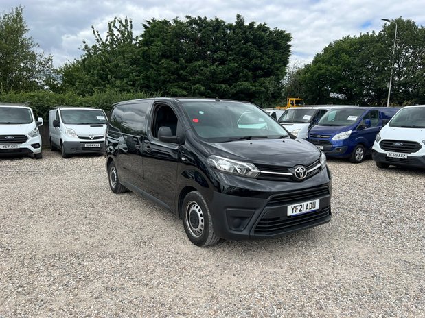 Toyota Proace MWB L2H1 Low Roof Active 2700 Air Con EURO 6 NO VA 4