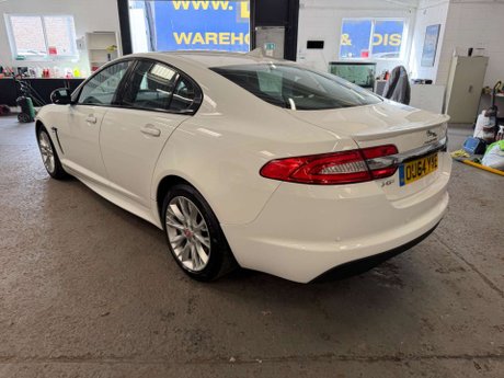 Jaguar XF 2.2d R-Sport Auto Euro 5 (s/s) 4dr 4