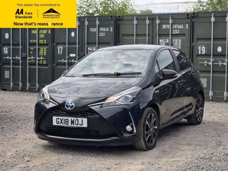 Toyota Yaris 1.5 VVT-h Design Hatchback 5dr Petrol Hybrid E-CVT Euro 6 (s/s) (100 ps) 3