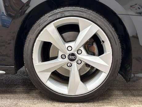 Audi A3 1.0 A3 Sportback 30 TFSI S Line 5dr 4