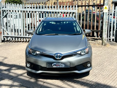 Toyota Auris VVT-I ICON TECH TOURING SPORTS 8