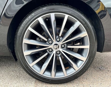 Skoda Superb 2.0 Superb Laurin & Klement Enterprise TSi Semi-Auto 5dr 13
