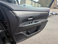 Mitsubishi Outlander DI-D 3 12