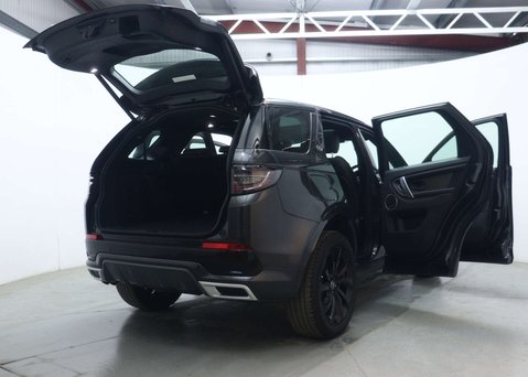 Land Rover Discovery Sport 2.0 Discovery Sport R-Dynamic HSE D Auto 4WD 5dr 66