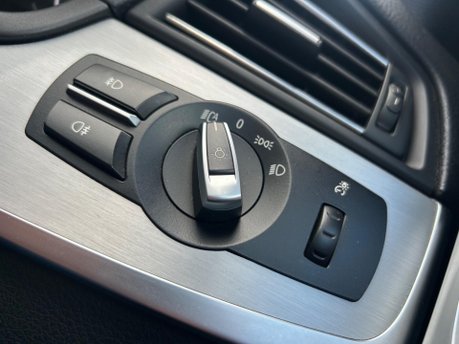 BMW 5 Series 3.0 530d M Sport Touring Auto Euro 6 (s/s) 5dr 36