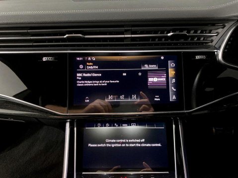 Audi Q8 3.0 TFSI V6 55 Black Edition SUV 5dr Petrol Tiptronic quattro Euro 6 (s/s) 18