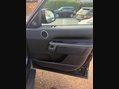 Land Rover Discovery 3.0 TD V6 First Edition SUV 5dr Diesel Auto 4WD Euro 6 (s/s) (258 ps) 25