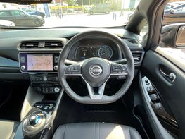 Nissan LEAF Leaf N-Connecta Electric 110Kw 39kWh (AUTOMATIC) 5dr 18