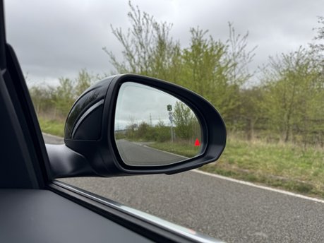 Mercedes-Benz C Class C200 MHEV AMG Line Premium Plus Auto Petrol Estate PAN ROOF/MEMORY SEATS 27