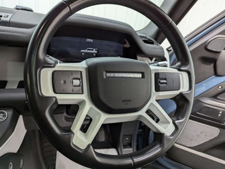 Land Rover Defender 2.0 Defender S D Auto 4WD 5dr 75