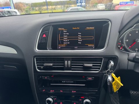 Audi Q5 2.0 TDI S line S Tronic quattro Euro 5 (s/s) 5dr 10