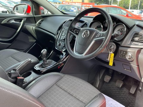 Vauxhall Astra GTC 1.6 CDTi ecoFLEX SRi Euro 6 (s/s) 3dr 20