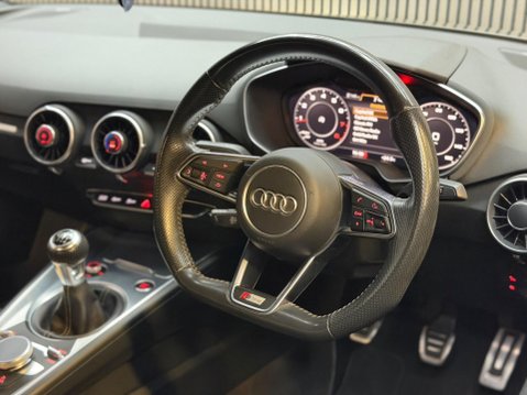 Audi TT 1.8 TFSI Black Edition Euro 6 (s/s) 3dr 35