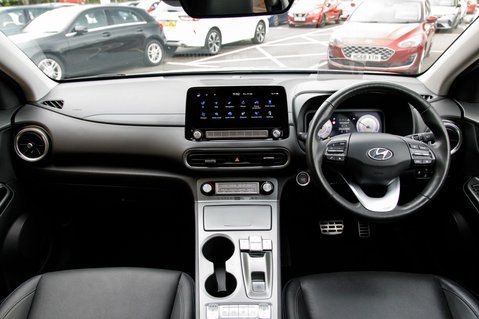 Hyundai KONA ULTIMATE 3