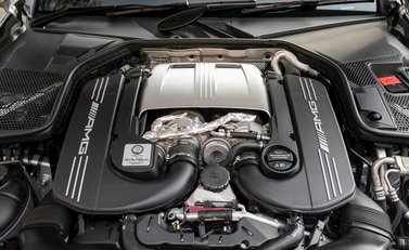 Mercedes-Benz C Class C63 Coupe 27