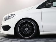 Mercedes-Benz B Class B 180 D AMG LINE PREMIUM 27
