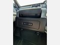 Land Rover Discovery SDV6 HSE 63