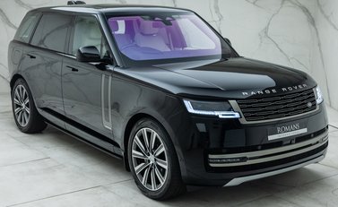 Land Rover Range Rover P400 AUTOBIOGRAPHY LWB 7 Seater 11