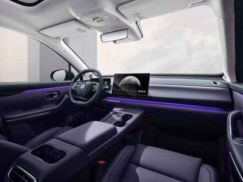 LEAPMOTOR C10 Hybrid EV 28.4 kWh from £379 per month 0% APR PCP 4