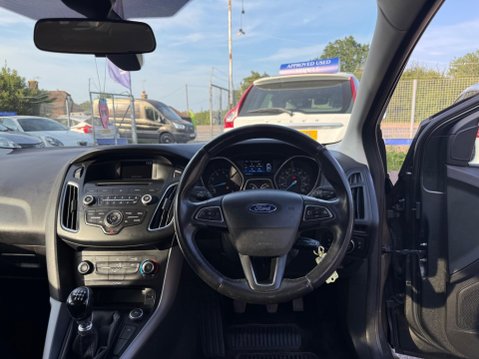 Ford Focus 1.0T EcoBoost Zetec Euro 6 (s/s) 5dr 22