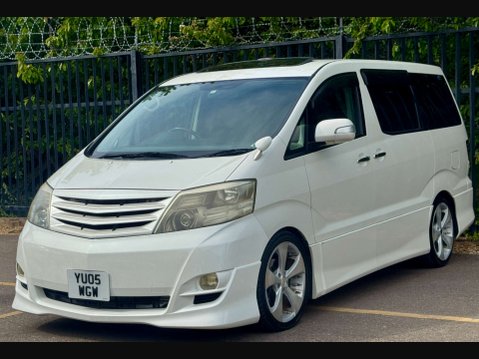 Toyota Alphard Sunroof 8 Seater 1