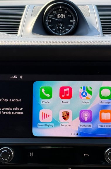 Porsche Macan GTS PDK - PAN ROOF -BOSE -360 CAMS -MEMORY PK - CRAYON 