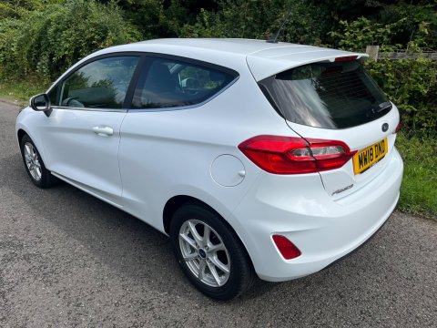 Ford Fiesta ZETEC 12