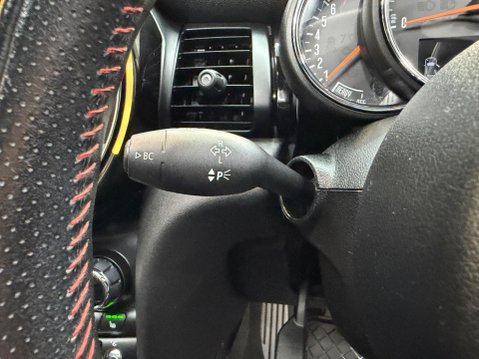Mini Hatch 2.0 Cooper S Auto Euro 6 (s/s) 3dr 76