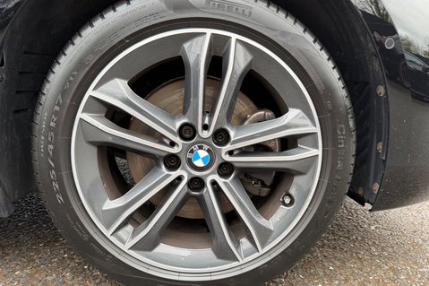 BMW 1 Series 118I SPORT - 1 OWNER -REVERSE CAMERA - PARK ASSISTANT - COMFORT PACKAGE 56