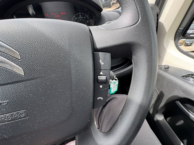 Citroen Relay MWB L2H2 Medium Roof Enterprise 35 Air Con Nav Sensors EURO 6 22