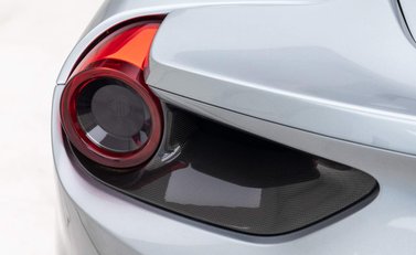 Ferrari 488 Spider 26