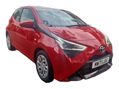 Toyota Aygo 1.0 VVT-i x-play Hatchback 5dr Petrol x-shift Euro 6 (Safety Sense) (71 ps)