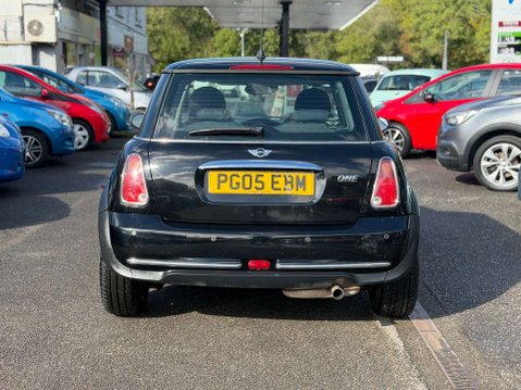 Mini Hatch 1.6 One Hatchback 3dr Petrol CVT Euro 4 (90 bhp) 5