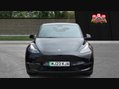 Tesla Model Y LONG RANGE AWD 3