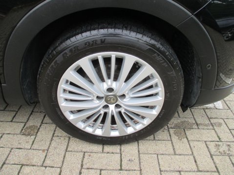 Vauxhall Grandland X 1.2 Turbo Tech Line Nav Euro 6 (s/s) 5dr 11