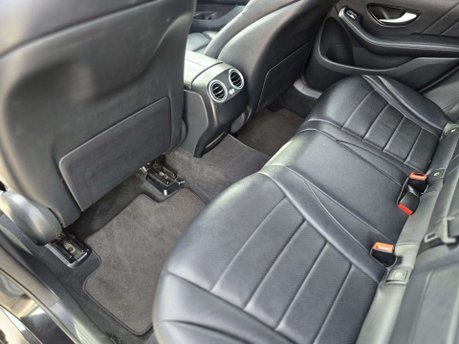 Mercedes-Benz GLC 2.1 GLC220d AMG Line SUV 5dr Diesel G-Tronic 4MATIC Euro 6 (s/s) (170 ps) 32