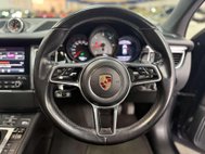 Porsche Macan 3.0 TD V6 S SUV 5dr Diesel PDK 4WD Euro 6 (s/s) (258 ps) 2