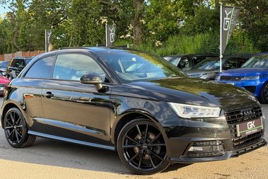 Audi A1 TFSI BLACK EDITION NAV -PANORAMIC SUNROOF - ALL BLACK 