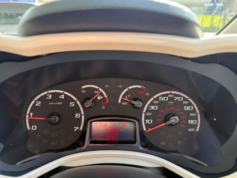 Ford Ka 1.2 Titanium Euro 5 3dr 24