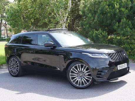Land Rover Range Rover Velar 3.0 D300 R-Dynamic HSE SUV 5dr Diesel Auto 4WD Euro 6 (s/s) (300 ps) 