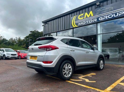Hyundai TUCSON 1.7 Tucson SE Nav Blue Drive 2WD CRDi 5dr 9