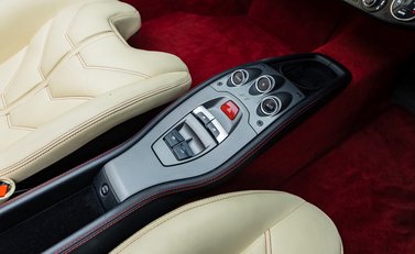 Ferrari 458 Spider 22