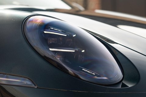 Porsche 911 3.6 T-Hybrid 992 4 GTS Targa PDK 4WD Euro 6 (s/s) 2dr 17